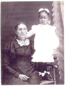 A portrait of African American settler Julia Canner and her granddaughter Mazie Strickland.