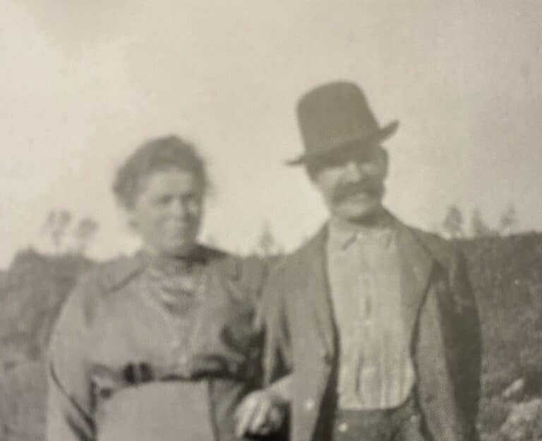 Photograph of Caterina and Anton Nichelini standing together.