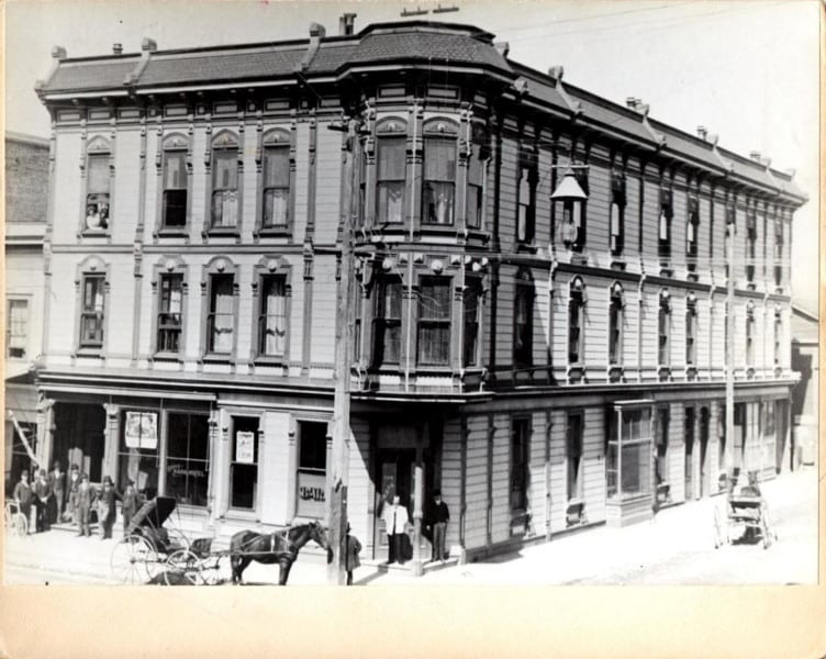 The Napa Hotel circa 1900.